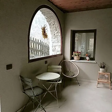 Au Chateau Blanc